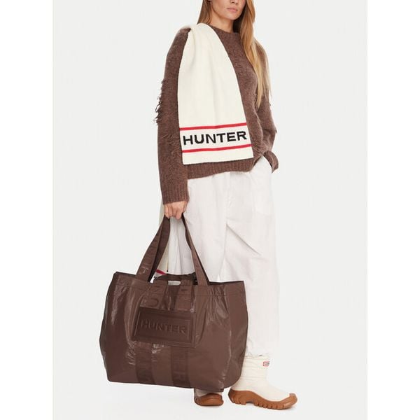 Torebka Hunter. Brązowe torebki do ręki damskie Hunter, bez wzorów, bez dodatków. Za 219.99 zł.