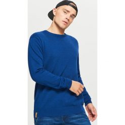 Gładki sweter BASIC - Niebieski. Niebieskie swetry przez głowę męskie Cropp. Za 69.99 zł.