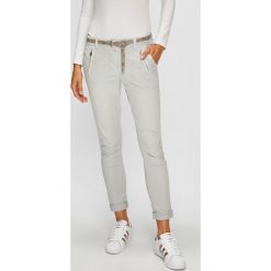 Answear - Spodnie. Legginsy damskie marki ANSWEAR. W wyprzedaży za 89.90 zł.