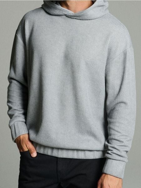 Bluza z domieszką wiskozy - szary. Szare bluzy męskie Sinsay, l, bez wzorów, z wiskozy, bez kaptura. Za 69.99 zł.