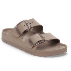 Unisex sandały Birkenstock Arizona Big Buckle EVA brązowe 1030389. Brązowe sandały damskie Birkenstock, bez wzorów, z materiału, bez obcasa, bez zapięcia. Za 336.50 zł.