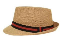Męski Kapelusz Letni (Styl TRILBY) - Pako Jeans - Beżowy z Kolorowym Paskiem. Brązowe czapki i kapelusze męskie Pako Jeans, na lato, bez wzorów, z jeansu, klasyczne. Za 49.00 zł.