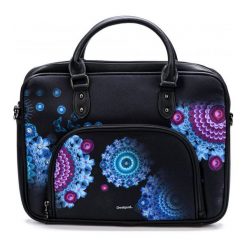 Desigual Torebka Damska Czarny Malette Bollywood Yale. Czarne torebki do ręki damskie Desigual. Za 400.00 zł.