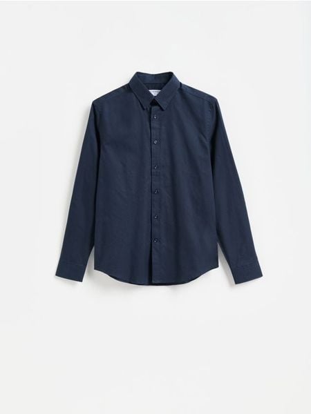 Koszula slim z bawełny merceryzowanej - granatowy. Niebieskie koszule męskie Reserved, l, bez wzorów, z bawełny, bez kołnierzyka, bez ramiączek. Za 129.99 zł.