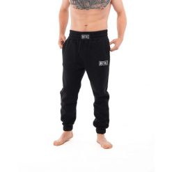 Spodnie do biegania Metal Boxe. Czarne spodnie sportowe męskie METAL BOXE, l, bez wzorów, z bawełny, do biegania. Za 264.00 zł.