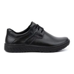 KOMODO Buty męskie skórzane Casual 923K czarne. Czarne półbuty na co dzień męskie casualowe, bez zapięcia. Za 367.89 zł.