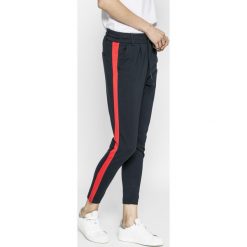 Only - Spodnie. Legginsy damskie marki Only. W wyprzedaży za 139.90 zł.