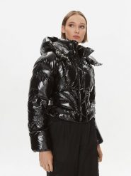 PINKO Kurtka zimowa Gateway 101596 A00N Czarny Regular Fit. Czarne kurtki damskie Pinko, na zimę, bez wzorów, z syntetyku, bez kaptura. Za 2,219.00 zł.