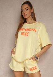 Żółty Komplet z Wiskozą o Fasonie Oversize T-shirt i Szorty Lirafina. Żółte szorty damskie Renee, uniwersalny, bez wzorów, z wiskozy. Za 119.99 zł.