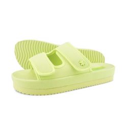 Klapki basenowe damskie Flip Flop Velcro Flower. Zielone klapki damskie Flip Flop, bez wzorów, bez obcasa. Za 123.05 zł.