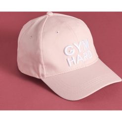 Czapka z daszkiem Gym Hard - Różowy. Czapki i kapelusze damskie marki Sinsay. Za 14.99 zł.