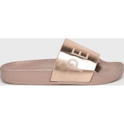 Answear - Klapki Abloom. Szare klapki damskie ANSWEAR, z materiału. W wyprzedaży za 59.90 zł.