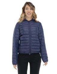 Podstawowa damska kurtka z kapturem. Niebieskie kurtki damskie LEONE 1947 APPAREL, na lato, l, bez wzorów, z materiału, z kapturem. Za 189.41 zł.