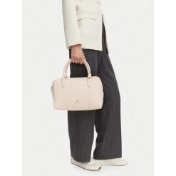 Torebka Beverly Hills Polo Club. Białe torebki do ręki damskie Beverly Hills Polo Club, bez wzorów, bez dodatków. Za 219.99 zł.