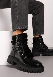 Czarne Trapery w Casualowym Stylu z Futerkowym Zdobieniem na Języku Taniapea. Czarne śniegowce i trapery damskie Renee, z jeansu. Za 119.99 zł.