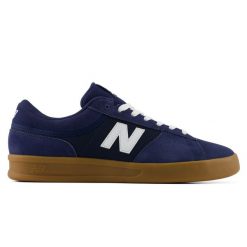 Buty unisex New Balance Numeric UN430NVG – granatowe. Niebieskie buty sportowe męskie New Balance, z dresówki, bez zapięcia. Za 369.99 zł.