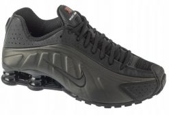 Nike Shox R4 HQ1988-001 Czarne 40. Czarne buty sportowe męskie Nike, bez zapięcia. Za 533.84 zł.