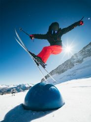 4F Spodnie narciarskie z szelkami membrana 15000 męskie - czerwone L. Czerwone spodnie snowboardowe męskie 4f, l, bez wzorów, z materiału, narciarskie, thinsulate. Za 799.99 zł.