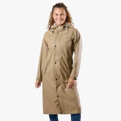 Kurtka przeciwdeszczowa damska do wędrówek wodoodporna Väderöarna Long Coat W. Czarne kurtki damskie SWEDEMOUNT, m, bez wzorów, z materiału, bez kaptura. Za 297.00 zł.