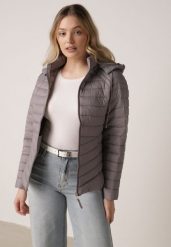 Szara Klasyczna Kurtka Przejściowa z Pikowaniem i Odpinanym Kapturem Pretiella. Szare kurtki damskie Born2be, l, bez wzorów, z jeansu. Za 119.99 zł.