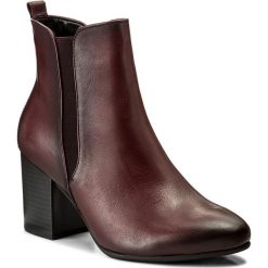 Botki GABOR - 71.741.25 Merlot. Czerwone botki damskie Gabor, z materiału, bez obcasa, na obcasie. W wyprzedaży za 389.00 zł.