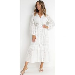 Biała Sukienka Amarit. Białe sukienki damskie Born2be, m, z aplikacjami, z bawełny, boho, bez kołnierzyka, bez ramiączek, midi, koszulowe. Za 269.99 zł.