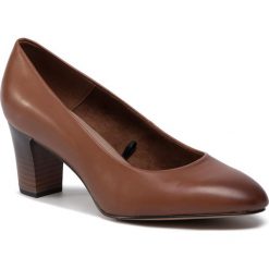 Półbuty TAMARIS - 1-22435-23 Cognac 305. Brązowe półbuty damskie Tamaris, bez wzorów, z materiału, bez obcasa, na obcasie, bez zapięcia. Za 229.00 zł.