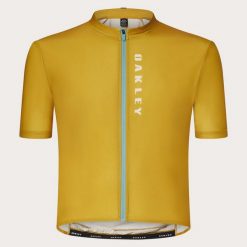 Oakley Koszulka Icon Classic 2.0 Foa406783-50Q. Żółte koszulki sportowe męskie Oakley, xl, bez wzorów, bez kołnierzyka, bez ramiączek, rowerowe. W wyprzedaży za 415.55 zł.