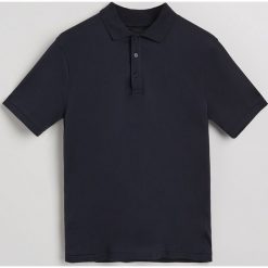 Koszulka polo - Granatowy. Niebieskie koszulki polo męskie Reserved. Za 59.99 zł.