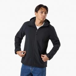 Kurtka Softshell Turystyka Męska Swedemount Tromsö Oddychająca. Czarne kurtki męskie SWEDEMOUNT, m, bez wzorów, z softshellu, sportowe, bez kaptura. Za 249.99 zł.