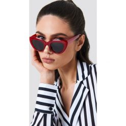 NA-KD Accessories Okulary przeciwsłoneczne kocie oczy - Red. Czerwone okulary przeciwsłoneczne damskie NA-KD Accessories. Za 60.95 zł.