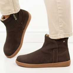 Barefoot czekoladowe skórzane botki damskie Vinceza 79666. Brązowe botki damskie VINCEZA, na jesień, z dzianiny, eleganckie, bez obcasa, na płaskiej podeszwie, bez zapięcia. Za 299.00 zł.