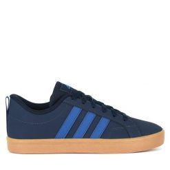 Sneakersy adidas. Niebieskie trampki i tenisówki chłopięce Adidas, bez wzorów, bez zapięcia. Za 179.99 zł.
