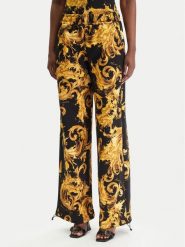 Versace Jeans Couture Spodnie dresowe 80HAA320 FS196 Czarny Regular Fit. Czarne jeansy damskie Versace Jeans Couture. Za 1,179.00 zł.