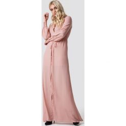 MANGO Sukienka maxi Mia-a - Pink. Sukienki damskie marki Mango. Za 323.95 zł.