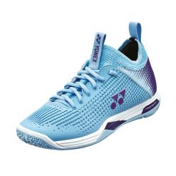 Buty halowe dla kobiet Yonex PC Eclipsion Z2. Niebieskie obuwie sportowe damskie YONEX, bez wzorów. Za 699.45 zł.