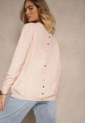 Jasnoróżowy Sweter z Kaszmirem Ozdobiony Kieszeniami Saniswena. Czerwone swetry damskie Renee, uniwersalny, bez wzorów, z kaszmiru, casualowe, bez kołnierzyka, bez ramiączek, długie, bez kaptura. Za 74.99 zł.