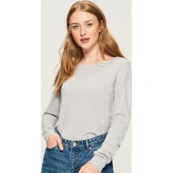 Sweter basic - Jasny szar. Swetry damskie marki Sinsay. W wyprzedaży za 24.99 zł.