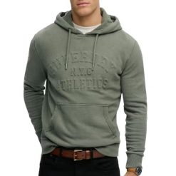 Bluza z kapturem Superdry Athletic Emboss Relaxed. Zielone bluzy męskie Superdry., l, z aplikacjami, z bawełny, z kapturem. Za 367.40 zł.