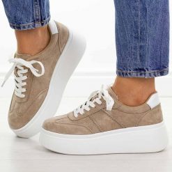 Beżowe skórzane sneakersy damskie Cambell 07355. Brązowe obuwie sportowe damskie Cambell, bez wzorów, z jeansu. Za 259.00 zł.