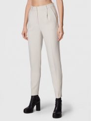 Bruuns Bazaar Spodnie materiałowe Cindysus BBW2595 Beżowy Slim Fit. Brązowe spodnie materiałowe damskie Bruuns Bazaar, bez wzorów, z materiału. Za 449.99 zł.