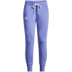 Spodnie dresowe damskie Under Armour Rival Fleece. Fioletowe spodnie dresowe damskie Under Armour, s, bez wzorów, z dresówki. Za 284.56 zł.
