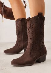 Brązowe Ażurowe Botki na Obcasie w Stylu Kowbojek Lissemi. Brązowe botki damskie Born2be, na jesień, z jeansu, eleganckie, bez obcasa, na obcasie, bez zapięcia. Za 149.99 zł.