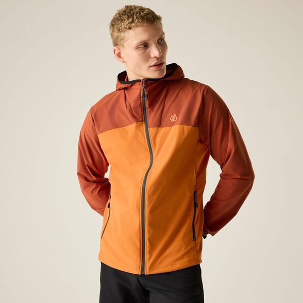 Męska kurtka typu softshell Endurance wodoodporna. Brązowe kurtki męskie Dare 2b, m, bez wzorów, z materiału, bez kaptura. Za 239.99 zł.