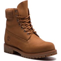 Trapery TIMBERLAND - Premium 6 In Waterproof Boot TB0A1UE8K431 Medium Brown Nubuck. Brązowe śniegowce i trapery męskie Timberland, z materiału. W wyprzedaży za 569.00 zł.