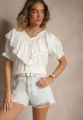 Biała Bluzka z Wiskozą Ozdobiona Falbankami Fadelena. Białe bluzki damskie Renee, bez wzorów, z jeansu, bez kołnierzyka, bez ramiączek. Za 54.99 zł.