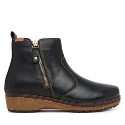 Botki Pikolinos. Czarne botki damskie Pikolinos, bez obcasa, na słupku, bez zapięcia. Za 759.99 zł.