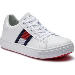 Sneakersy TOMMY HILFIGER - Low Cut Lace-Up Sneaker T3B4-30320-0625 D White 100. Półbuty dziewczęce marki Tommy Hilfiger. Za 299.00 zł.