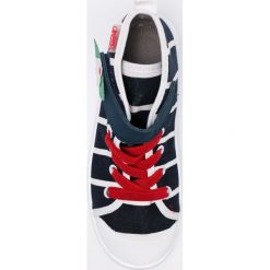 Befado - Trampki dziecięcy. Buty sportowe dziewczęce marki Befado. W wyprzedaży za 24.90 zł.
