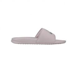 Klapki damskie Nike Benassi Jdi. Czerwone klapki damskie Nike, bez wzorów, z dzianiny, sportowe, bez obcasa. Za 234.00 zł.